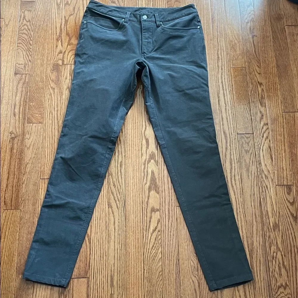 Lululemon ABC Slim-Fit 5 Pocket Pant 34L Utilitech Faded Black Men’s Sz 32